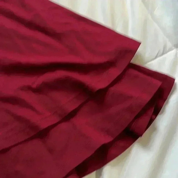 Windsor burgundy dress spaghetti strap layered bottom lace back size XS holiday - Picture 3 of 6